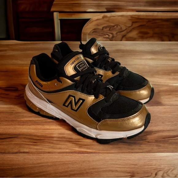 New Balance 2001 running shoes black/white/golden bronze ELITE EDITION - Picture 15 of 16